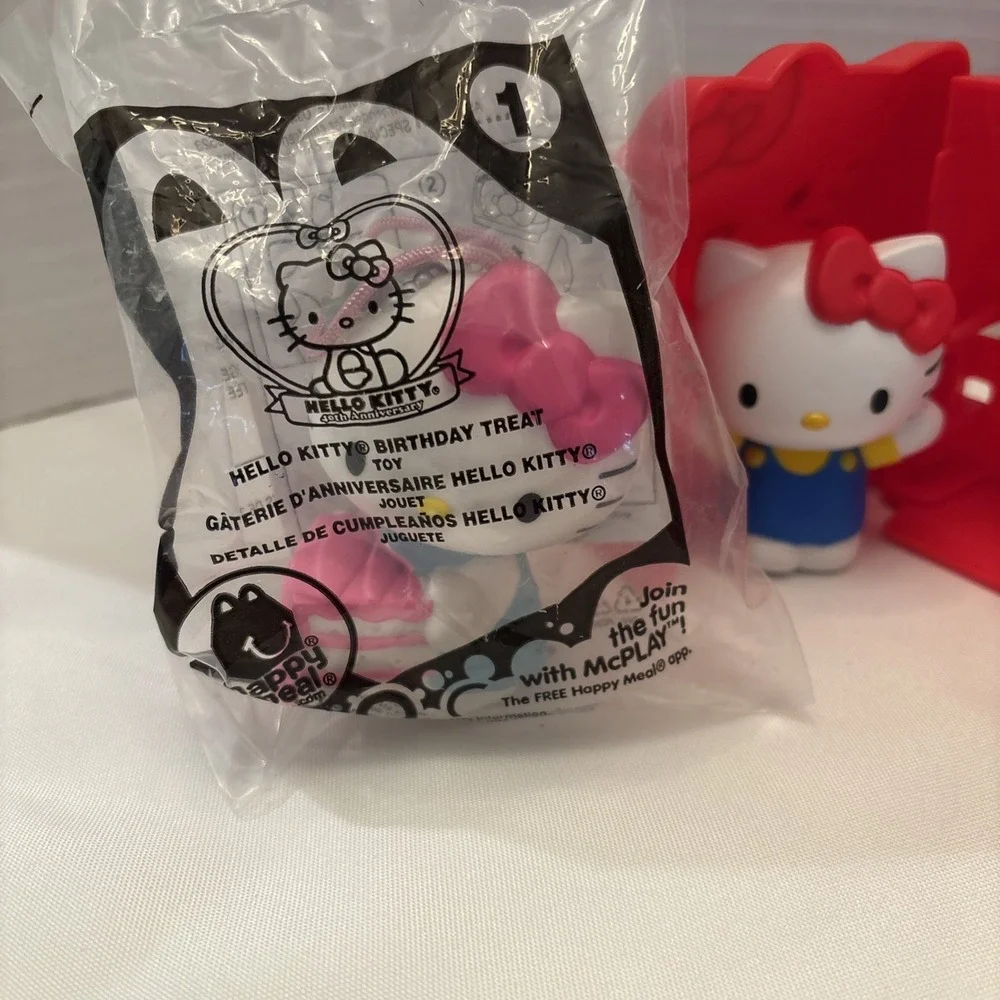 Hello Kitty product mixed